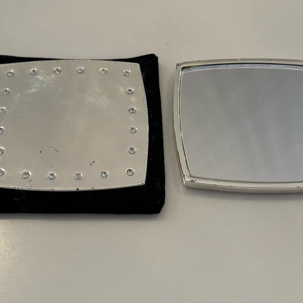 Compact Double Facettes Mirror Duo